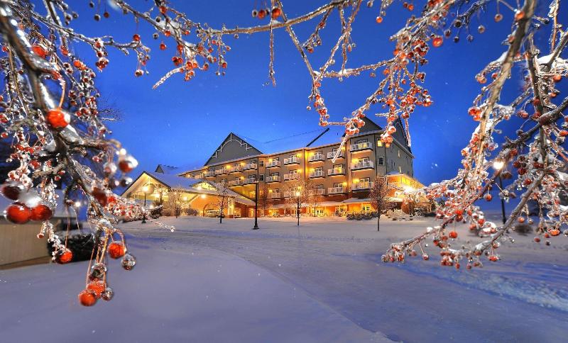 Carlisle Inn Sugarcreek image