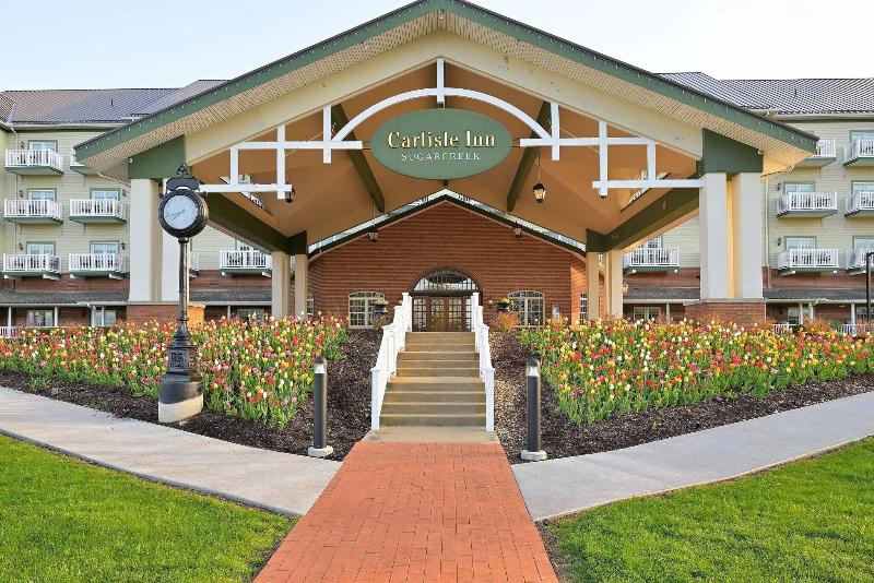 Carlisle Inn Sugarcreek image