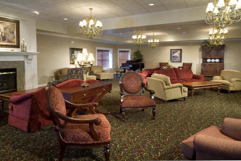 Carlisle Inn Sugarcreek image