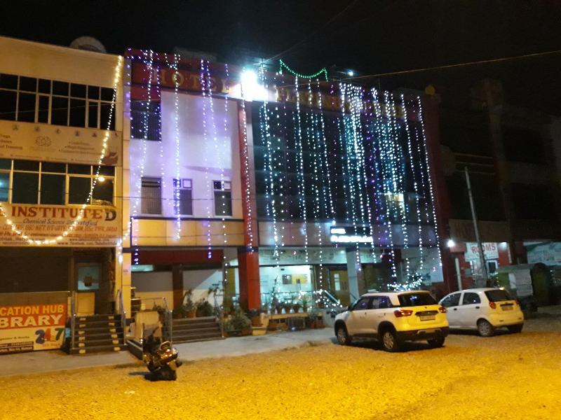 Hotel Platinum Plaza image