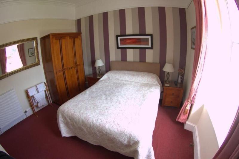 Rosemount Hotel image