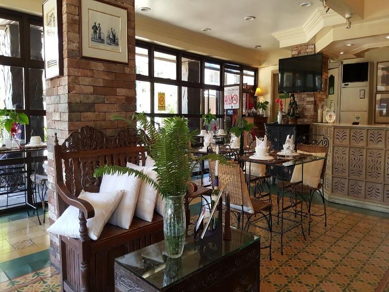 Roxas President's Inn image
