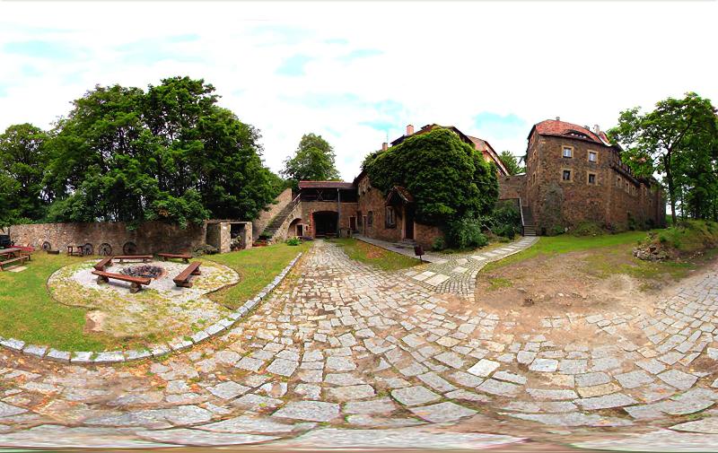 Hotel Przy Oślej Bramie - Zamek Książ image