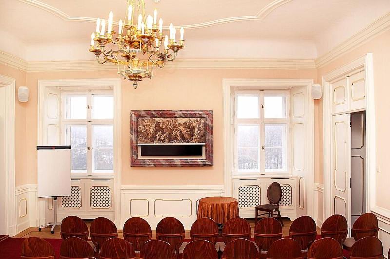Hotel Przy Oślej Bramie - Zamek Książ image