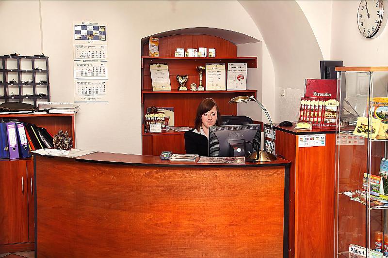 Hotel Przy Oślej Bramie - Zamek Książ image