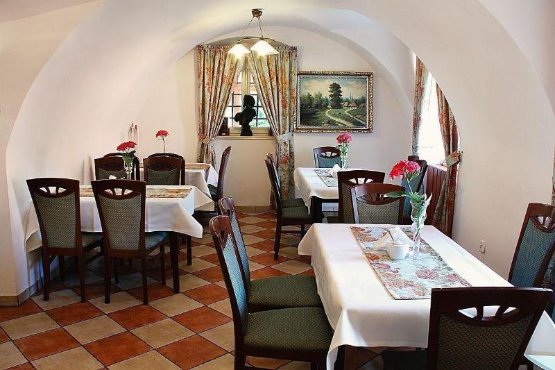Hotel Przy Oślej Bramie - Zamek Książ image