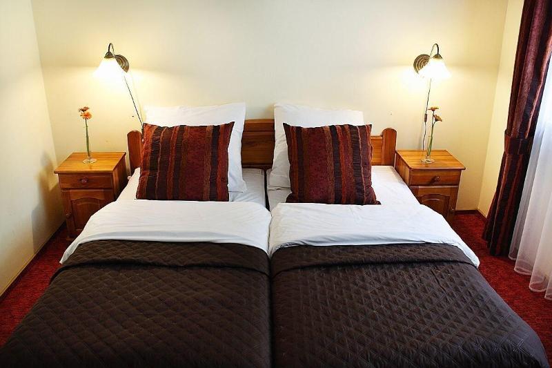 Hotel Przy Oślej Bramie - Zamek Książ image