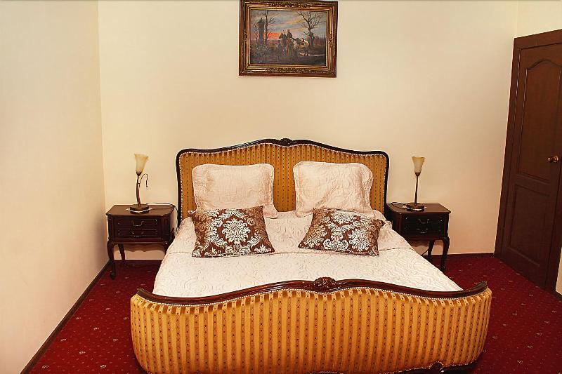 Hotel Przy Oślej Bramie - Zamek Książ image