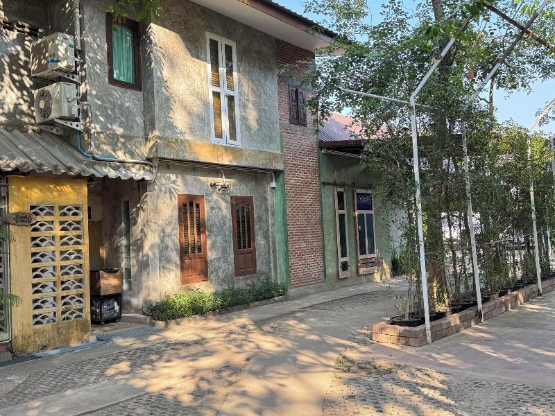 Ruen Kaew Boutique Resort image