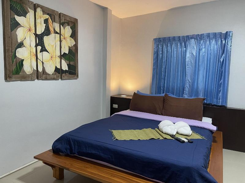 Ruen Kaew Boutique Resort image