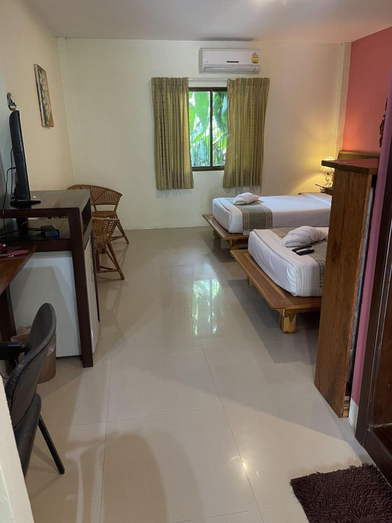 Ruen Kaew Boutique Resort image