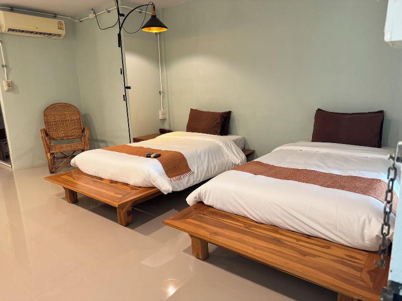 Ruen Kaew Boutique Resort image