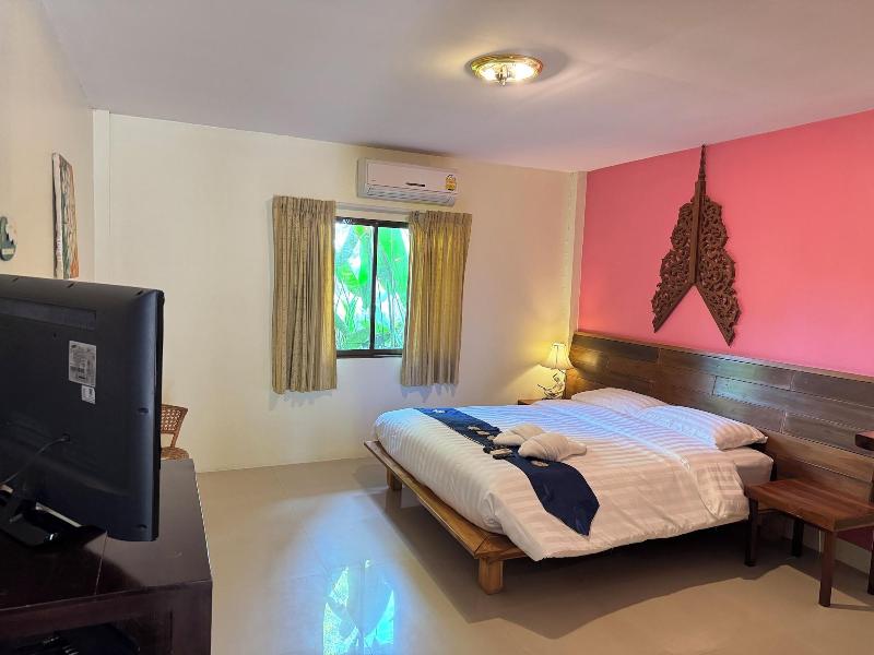 Ruen Kaew Boutique Resort image