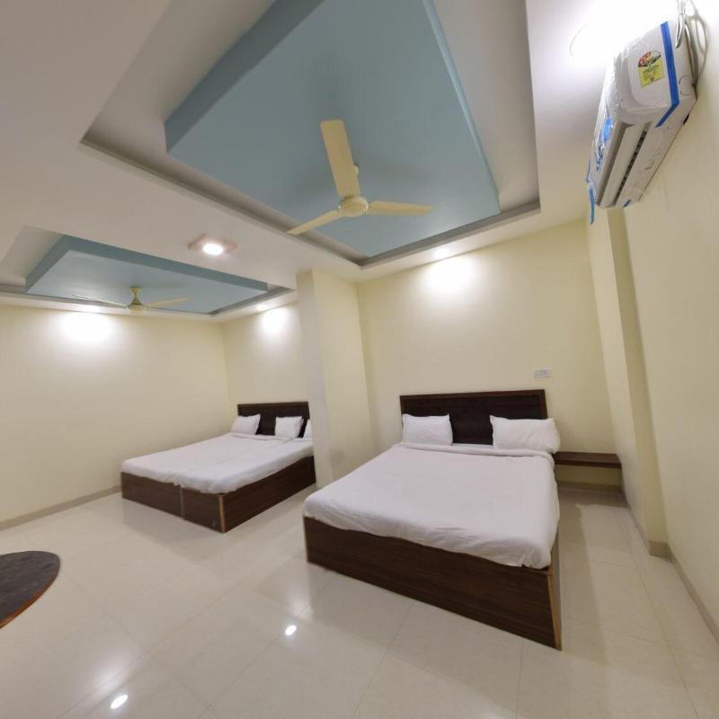 Hotel Radhika Inn — photo 8