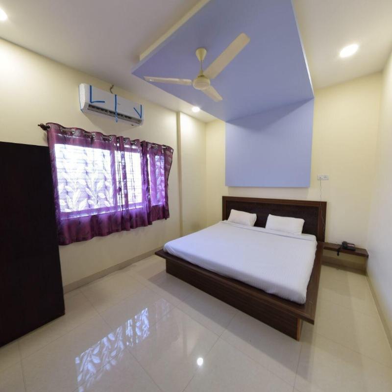 Hotel Radhika Inn — photo 6