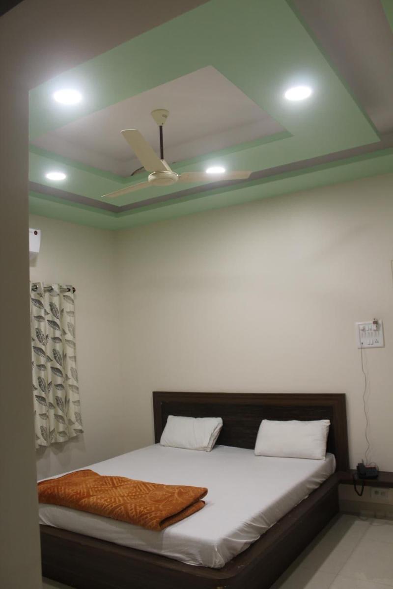 Hotel Radhika Inn — photo 19