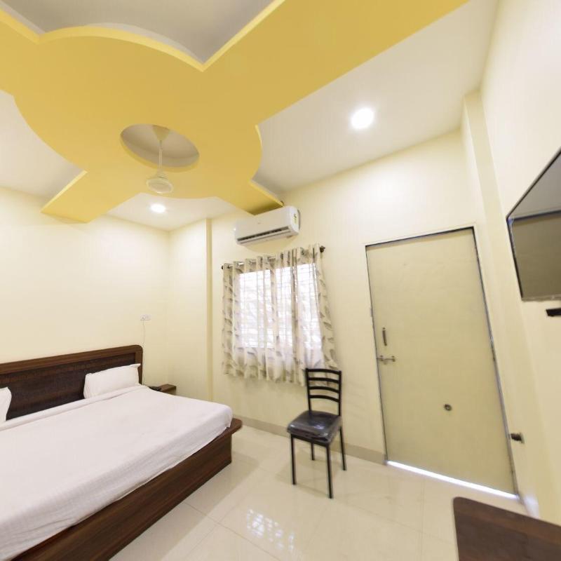 Hotel Radhika Inn — photo 46