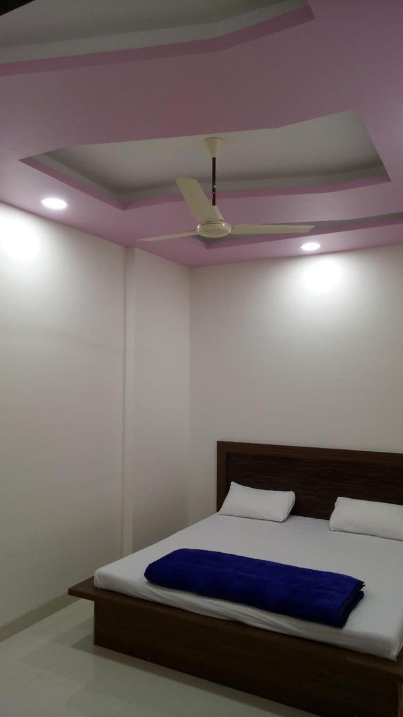 Hotel Radhika Inn — photo 42