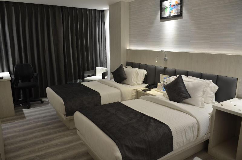 Hotel Radiance image