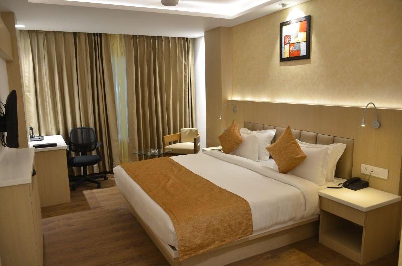 Hotel Radiance image
