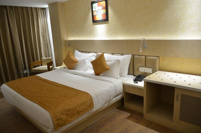 Hotel Radiance image