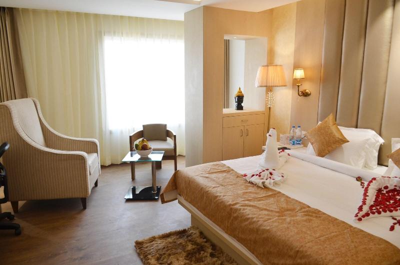 Hotel Radiance image
