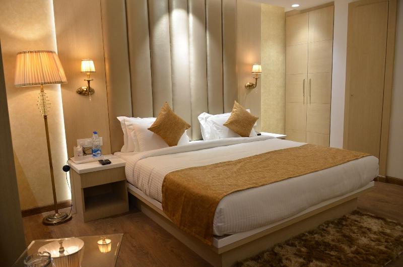 Hotel Radiance image 10
