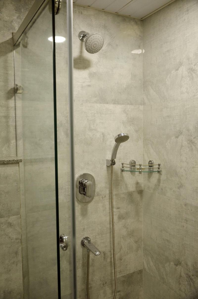 Hotel Radiance image