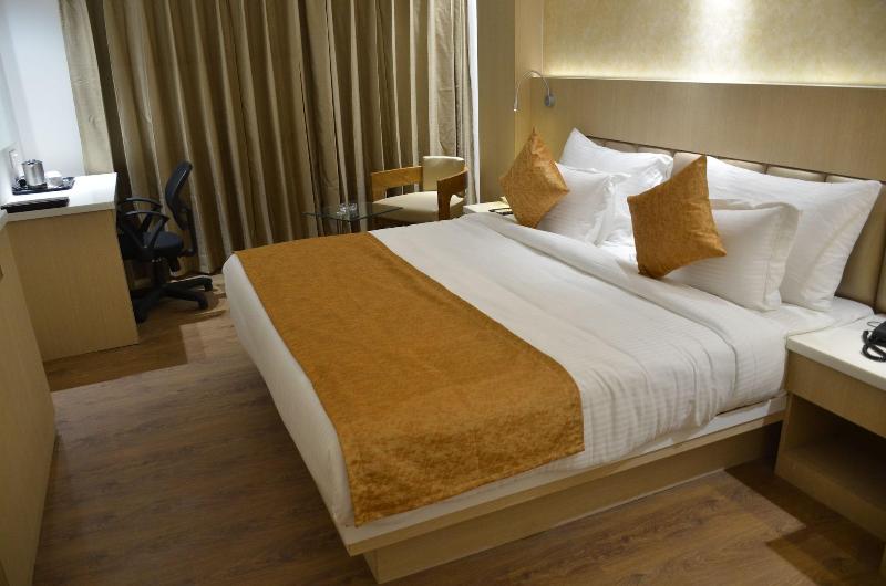 Hotel Radiance image