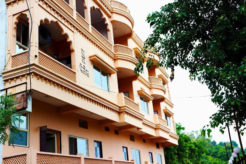 Hotel Raj Palace — general view