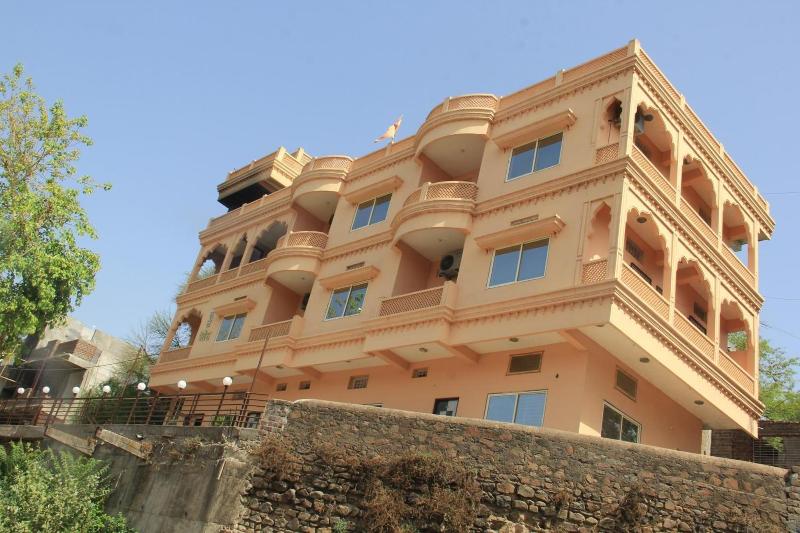 Hotel Raj Palace — general view