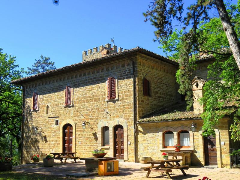 Castello Cortevecchio image