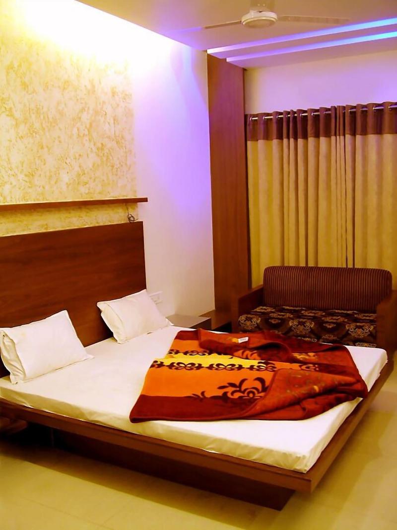 Hotel Rajmandir image