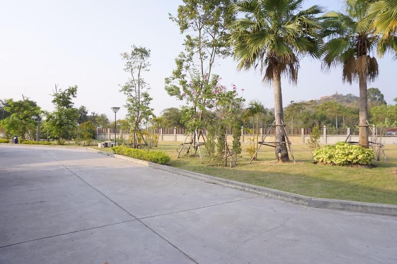 S Ville Resort