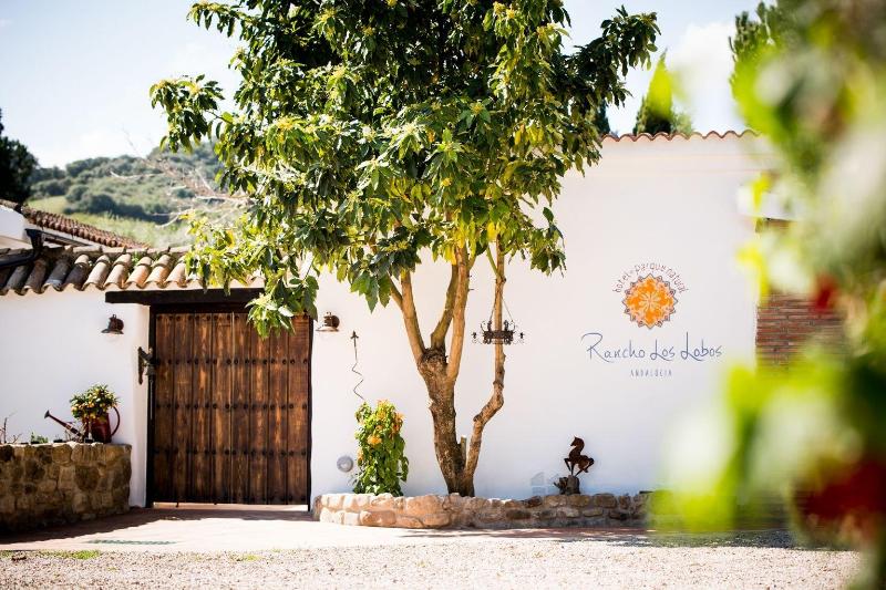 Hotel Rancho Los Lobos image