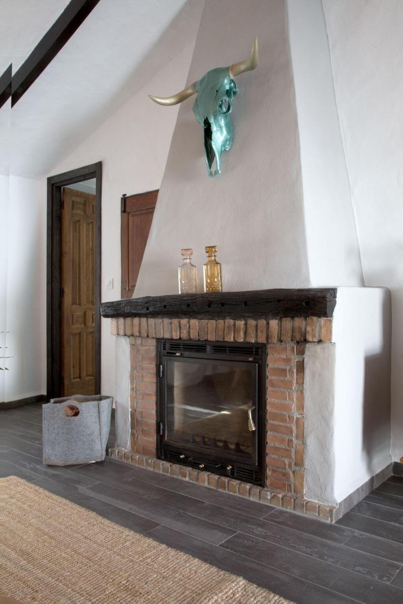 Hotel Rancho Los Lobos image