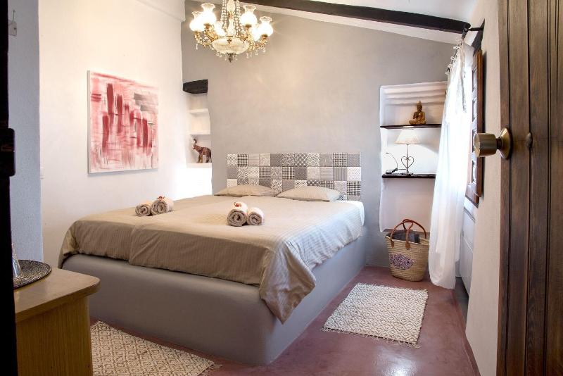 Hotel Rancho Los Lobos image