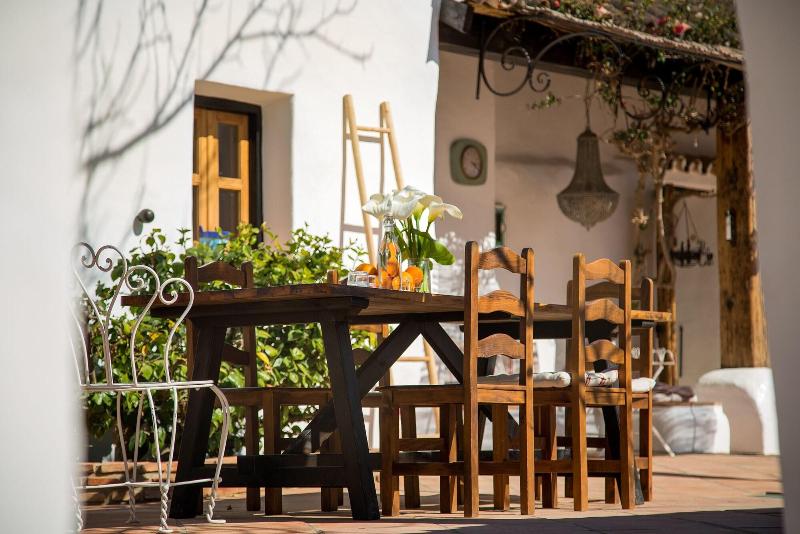 Hotel Rancho Los Lobos image