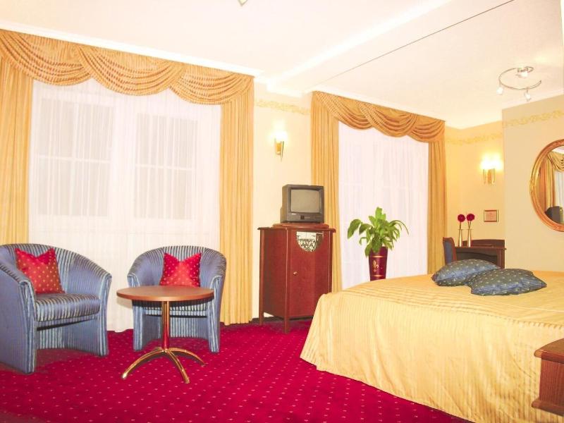Hotel Restaurant Kaiserhof image