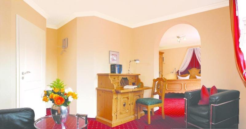 Hotel Restaurant Kaiserhof image