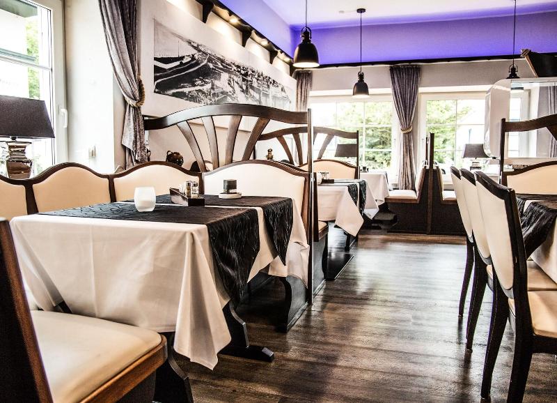 Hotel Restaurant Tum Stüürmann image
