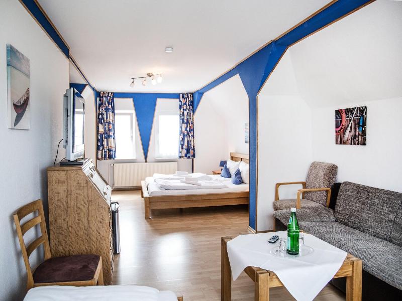 Hotel Restaurant Tum Stüürmann image