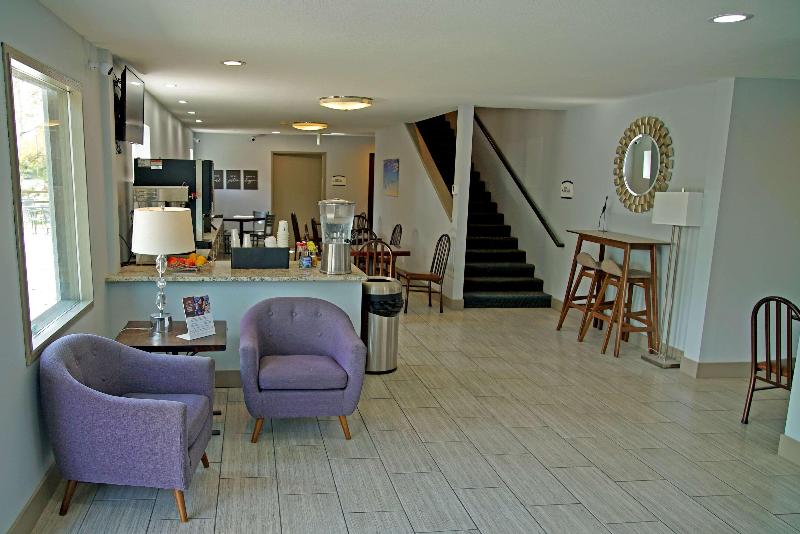 Baymont by Wyndham Monte Vista image