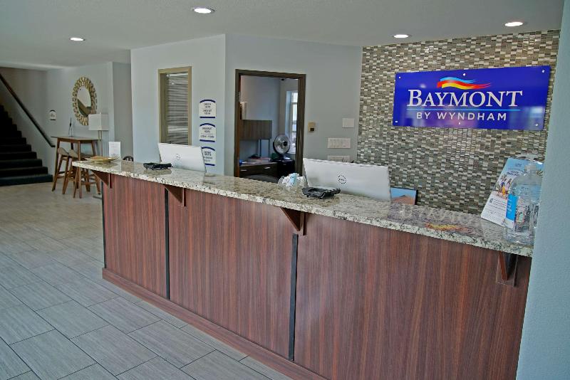 Baymont by Wyndham Monte Vista image