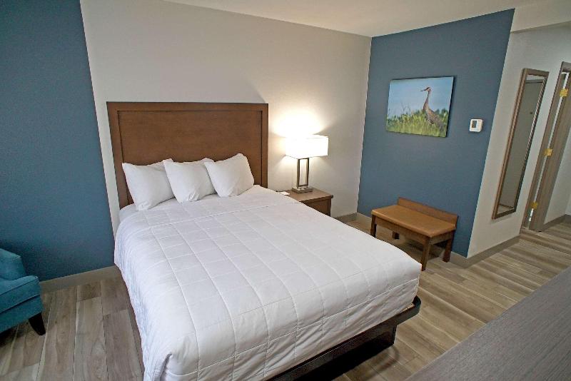 Baymont by Wyndham Monte Vista image