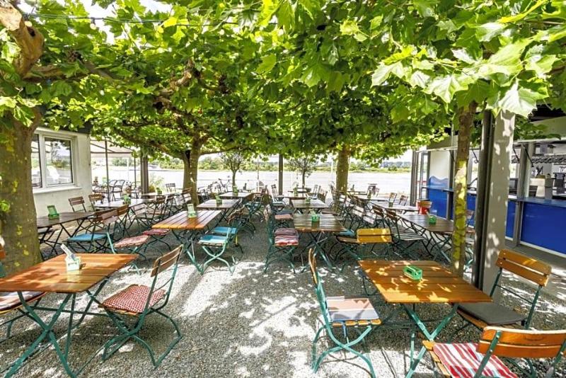 Hotel Rheingold image