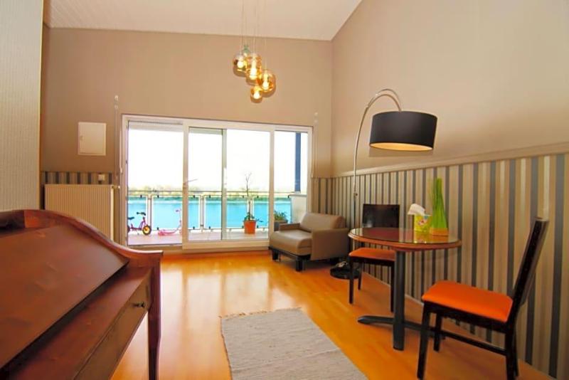 Hotel Rheingold image