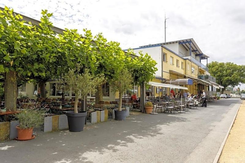 Hotel Rheingold image