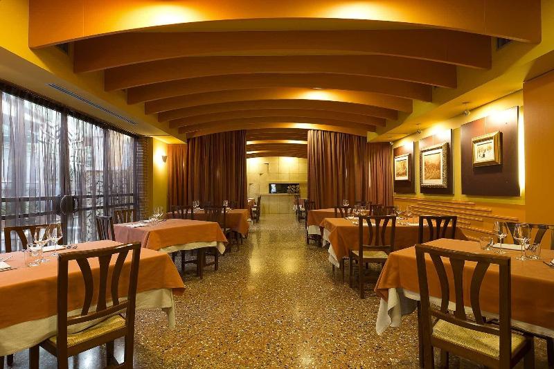 Hotel Ristorante Due Platani image
