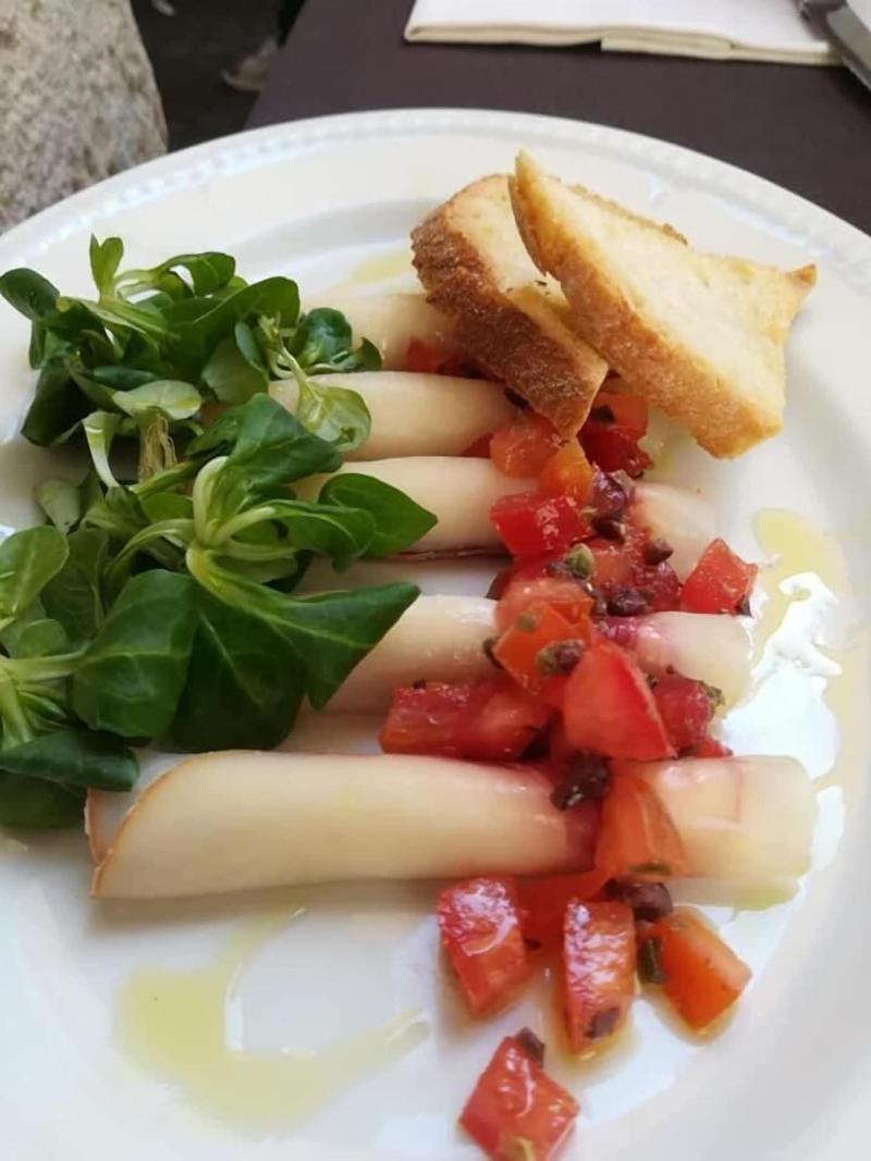 Hotel Ristorante Due Platani image